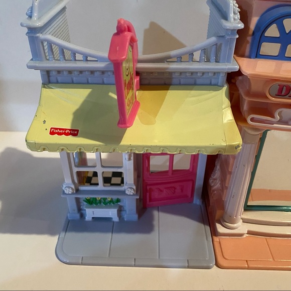 Fisher Price Sweet Streets Candy Shop & Dance Studio Dollhouse 74923 Mattel 2001 - Picture 7 of 13